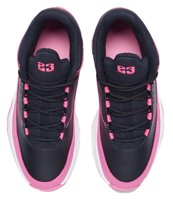 max aura basketball sneaker