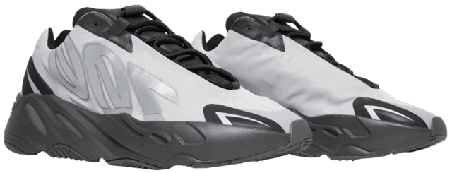 yeezy 500 clay brown on foot