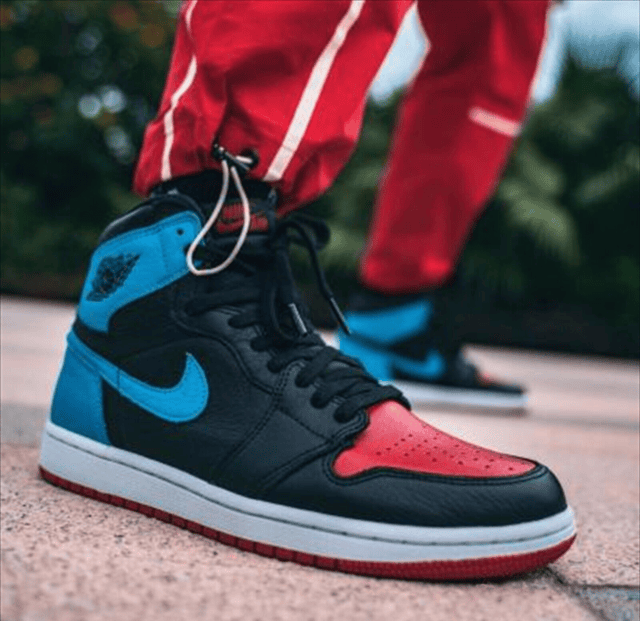 Tribute to Greatness With the Air Jordan 1 UNC to Chicago | eBay
