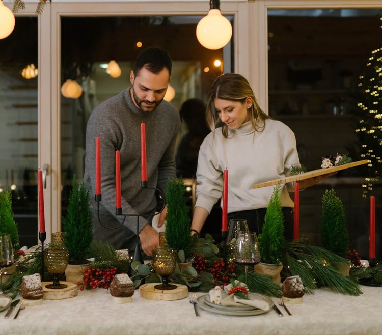 Festive tablescaping tips image