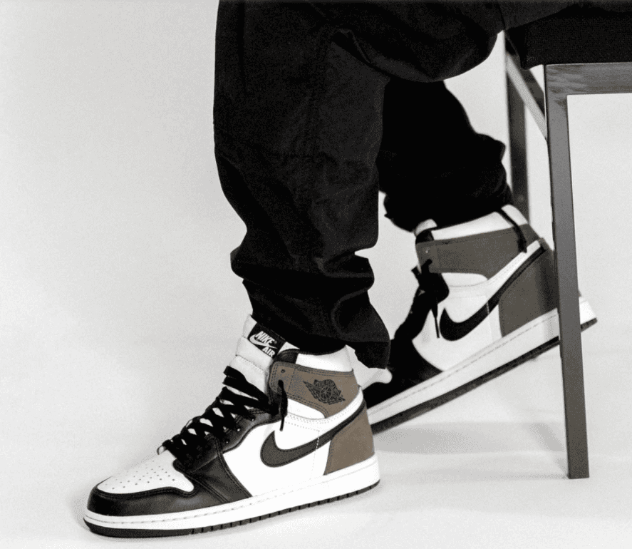 Travis scott air shop jordan 1 release