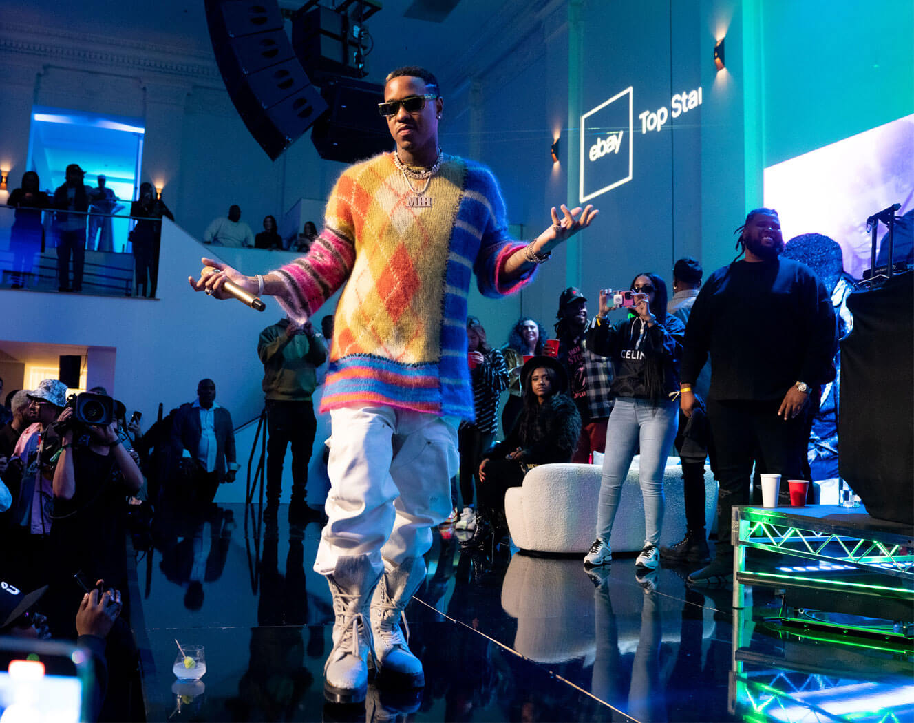 eBay Top Star holds exclusive events for their members such as the ComplexCon Afterparty in 2022 with artist Jeremih delivering a private performance for Top Star Members